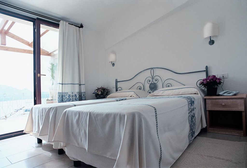 Hotel Del Porto Cannigione Εξωτερικό φωτογραφία